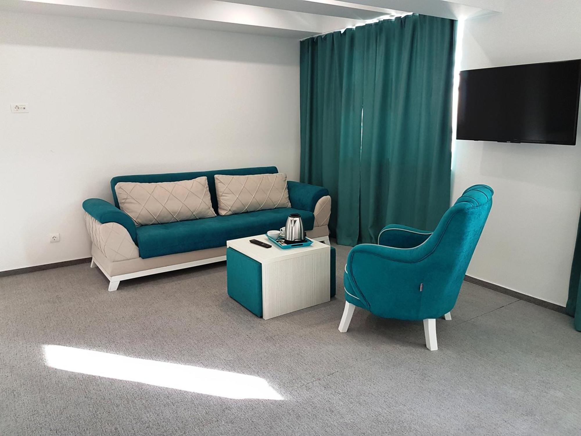 Hotel Sax Gracanica Gracanica  Exteriör bild
