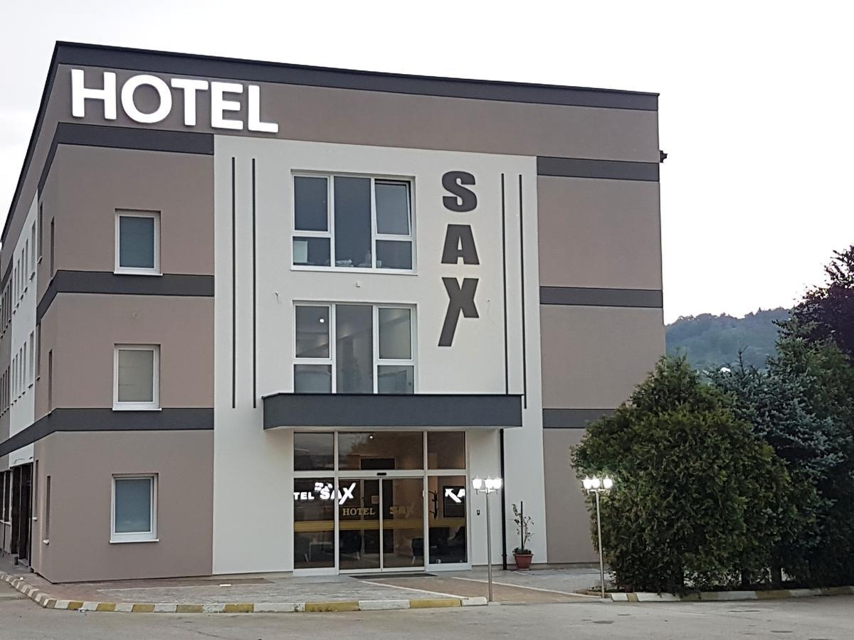 Hotel Sax Gracanica Gracanica  Exteriör bild
